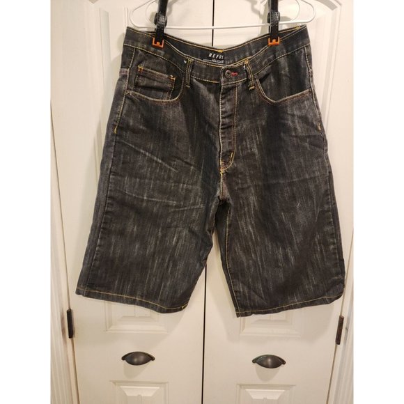 MENS Y2K BAGGY SIZE 38 SHORTS HEAVY STITCH SNEAKER EMBRODERED LOOSE FIT - Picture 2 of 9